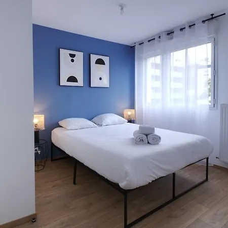 Le Normand - Spacieux T4 Neuf Avec 3 Salles D'eaux Apartment